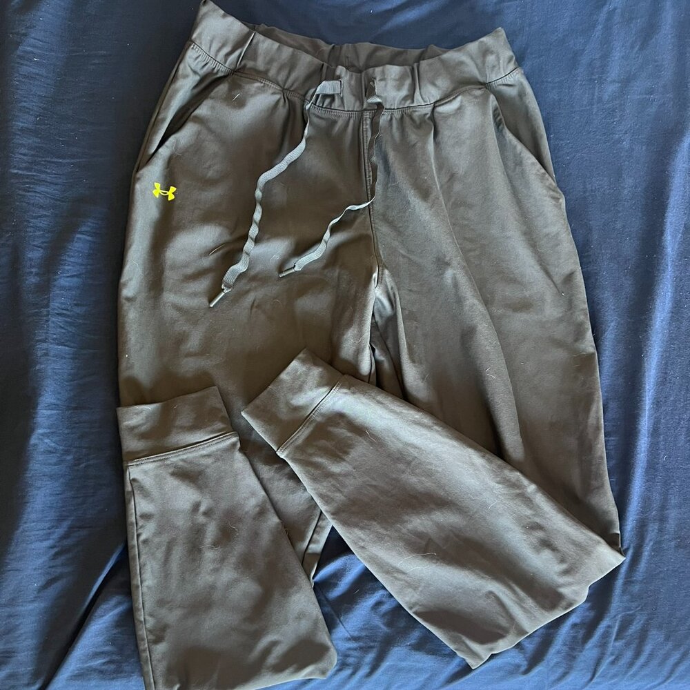 Under Armour Green sweatpants